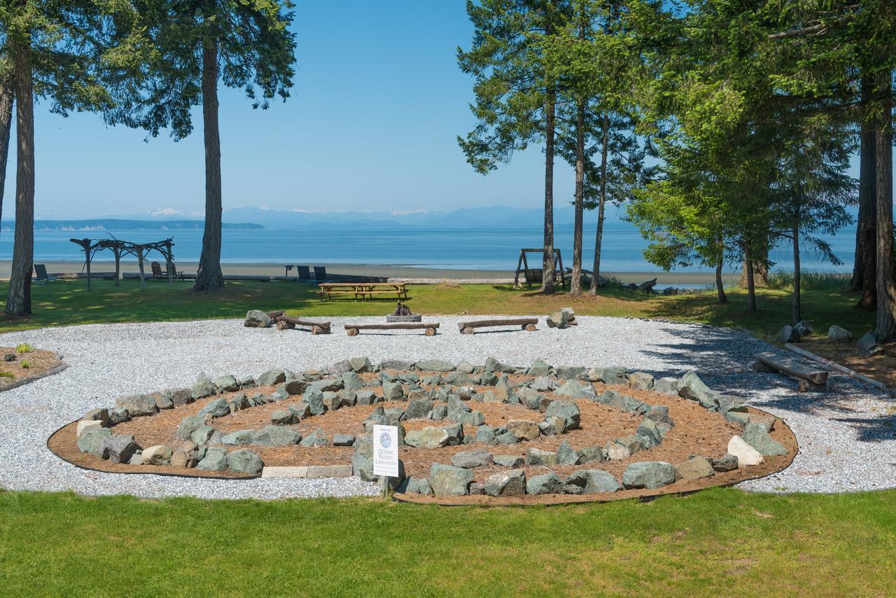 Ocean Resort Campbell River Buitenkant foto